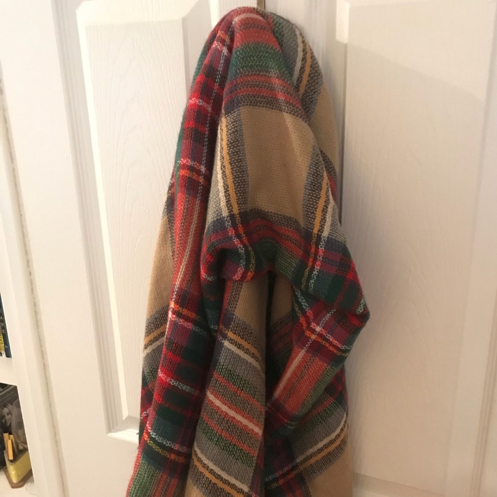 Plaid blanket scarf